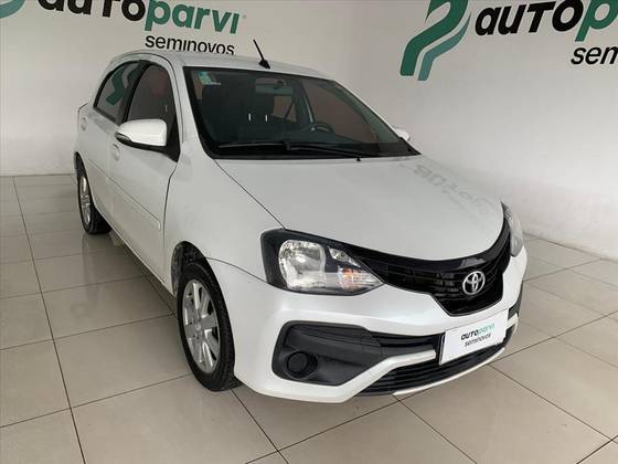 TOYOTA ETIOS 1.5 X PLUS 16V FLEX 4P MANUAL TOYOTA ETIOS 1.5 X PLUS 16V FLEX 4P MANUAL
